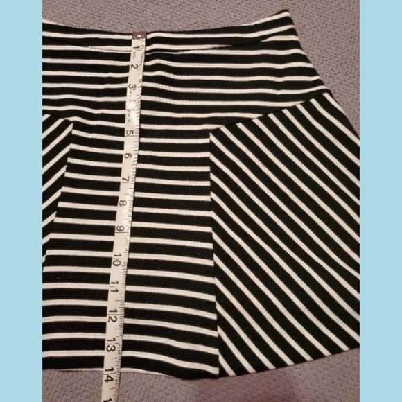 Candie's Black & White Striped Circle Skirt - Picture 1 of 5